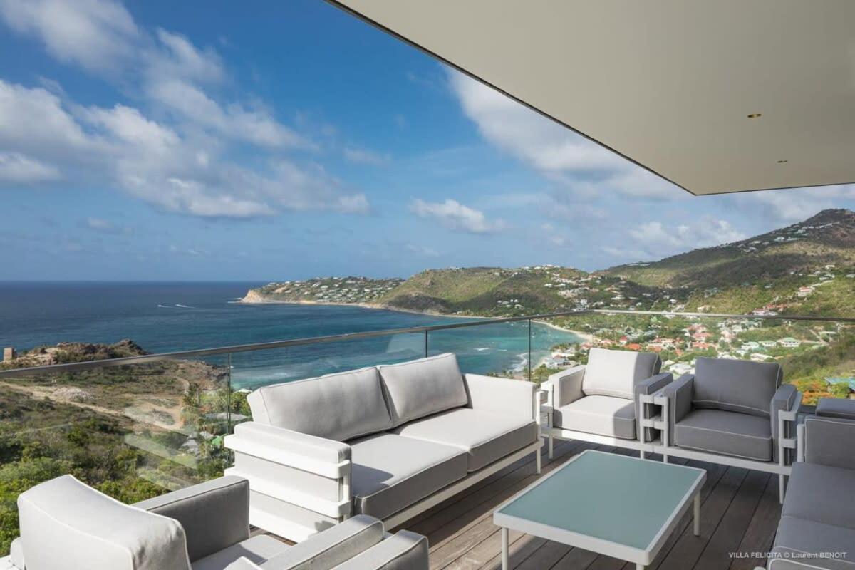 On A Hill Side Villa With Superb Amenities St. Barthelemy Exterior photo