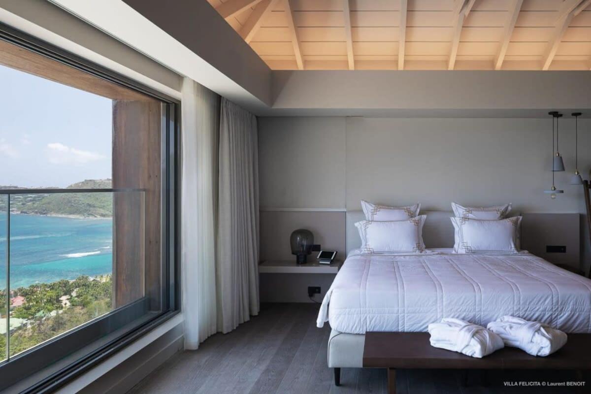 On A Hill Side Villa With Superb Amenities St. Barthelemy Exterior photo